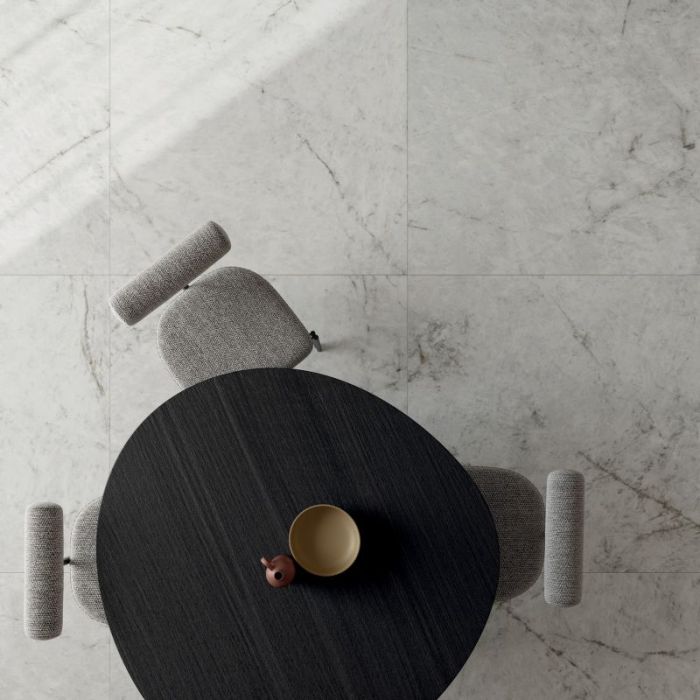 Piastrelle in gres porcellanato effetto marmo opaco iceberg della collezione Sensi gems di Abk 120x120 cm - 9mm