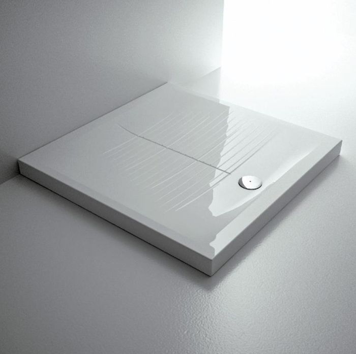 Piatto doccia in ceramica antiscivolo delle collezione Domus falerii