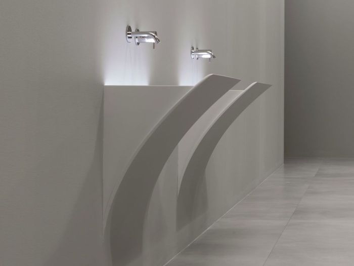 Lavabo lavandino da bagno modello Strappo di Antoniolupi