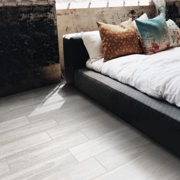 Piastrelle Gres porcellanato Effetto legno grigio chiaro 17x62 NAT SP 8.0 mm