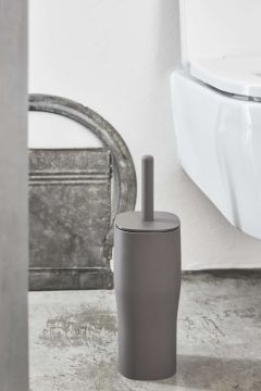 Portascopino della linea Grace di Geelli